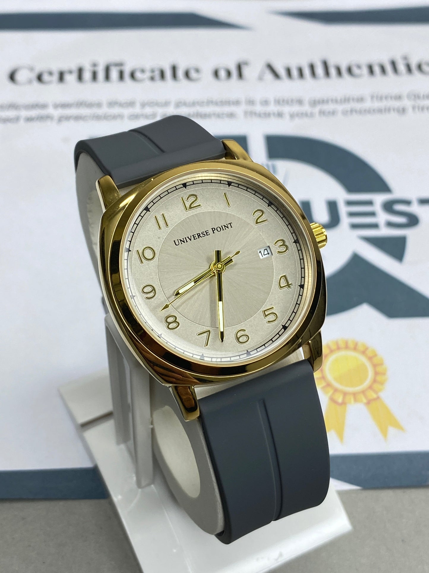 Universe Point Magnetic Lock & Silicone Straps Watch