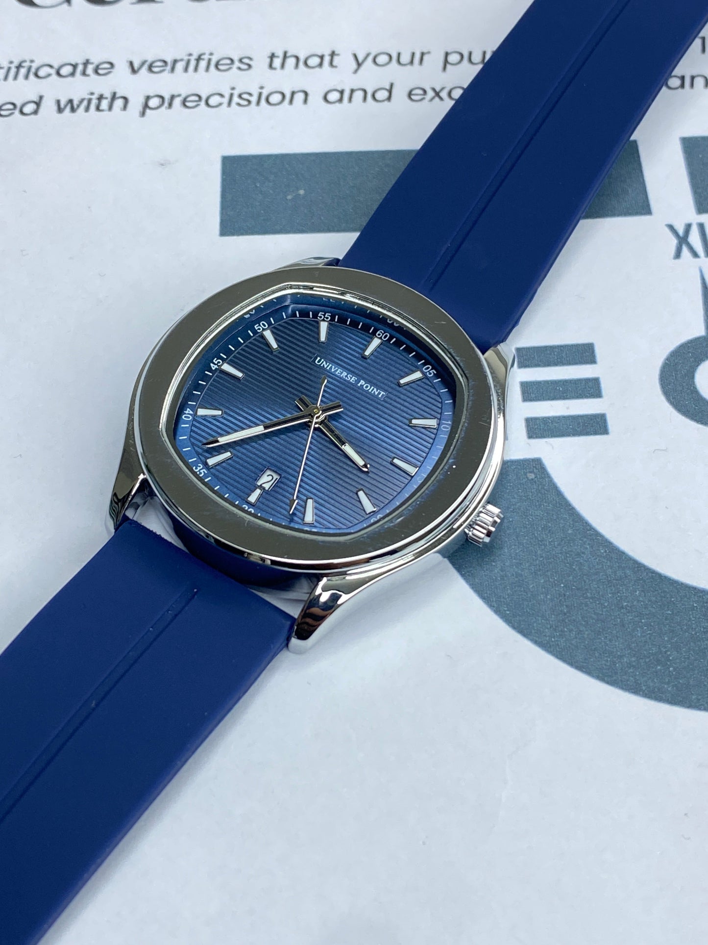 Universe Point Magnetic Lock & Silicone Straps Watch