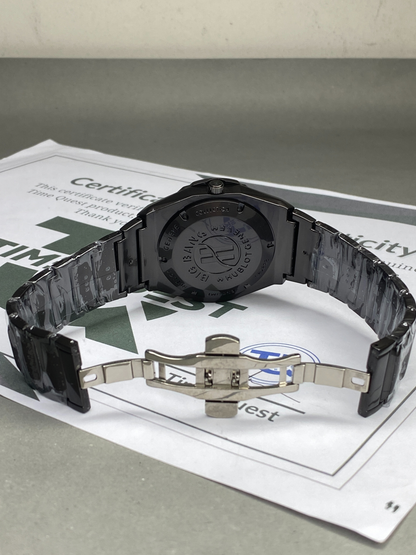 Hublot Geneve Chain Watch For Men With Date Display and Butterfly Lock