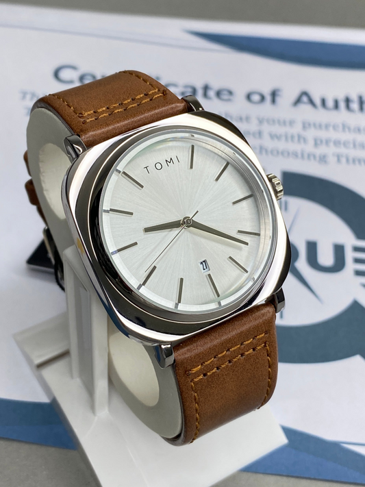 TOMI T-084 Analog Time Leather Straps Watch for Men With Date Display