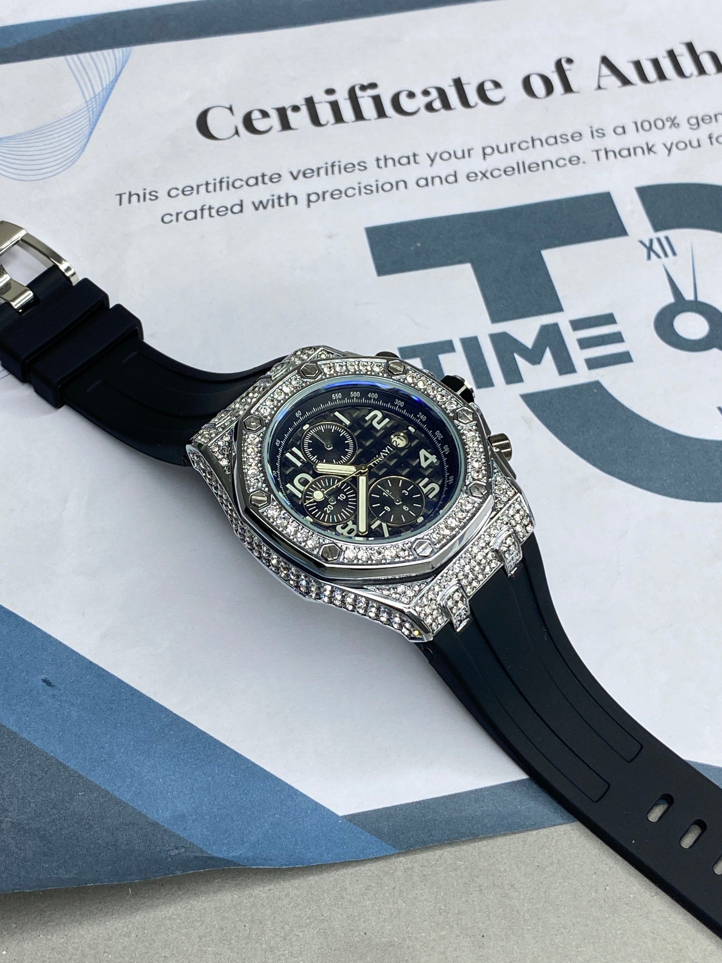 Yikai Diamond-Cut Iced Out Luxury Watch For Men