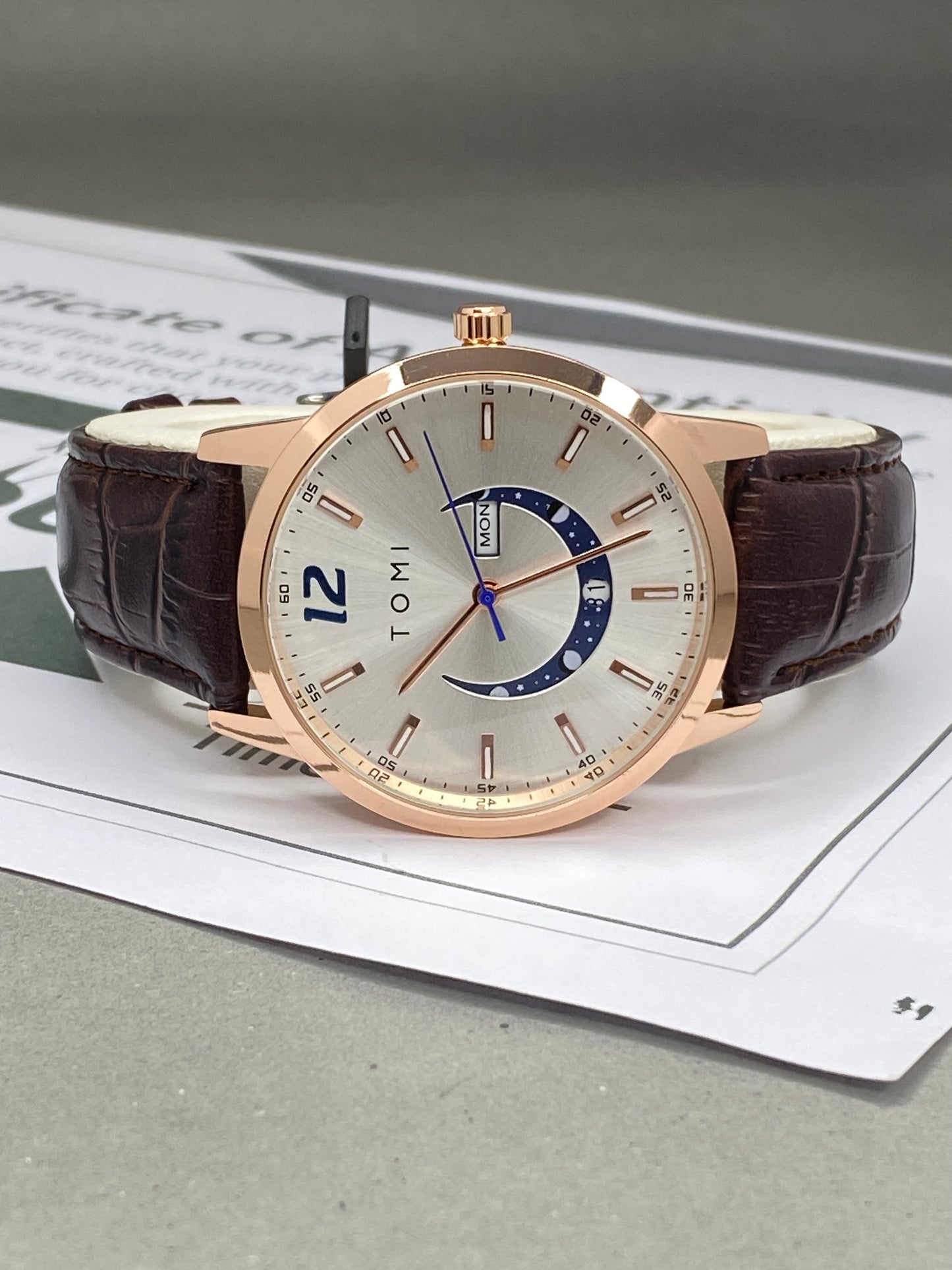 Tomi T-020 Fashion Watch – Modern Look with Premium Build