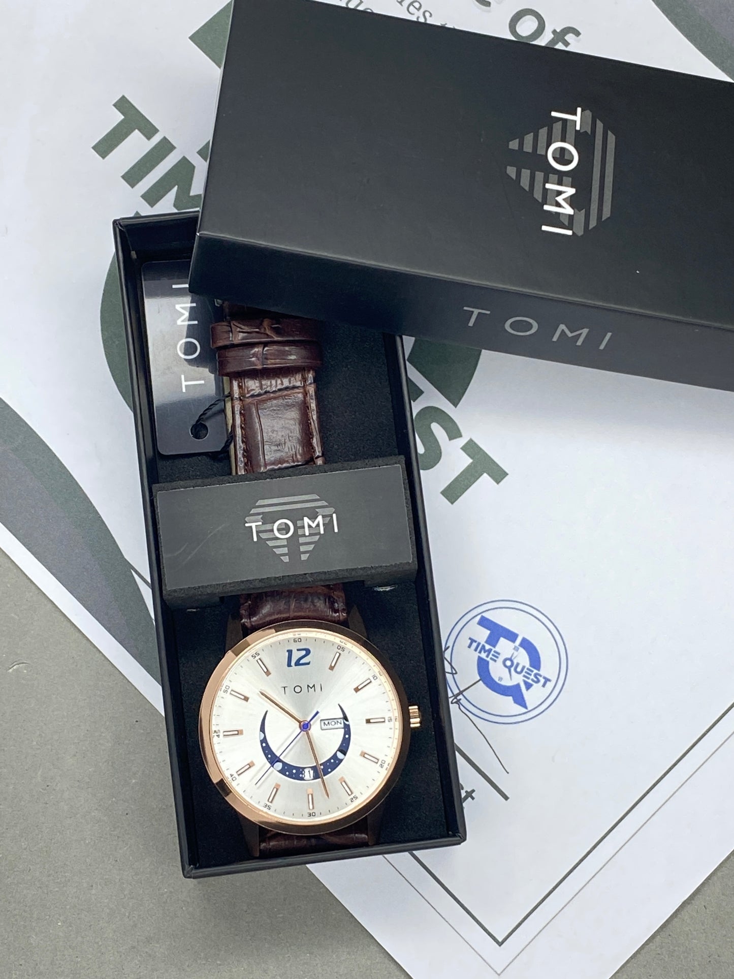 Tomi T-020 Fashion Watch – Modern Look with Premium Build