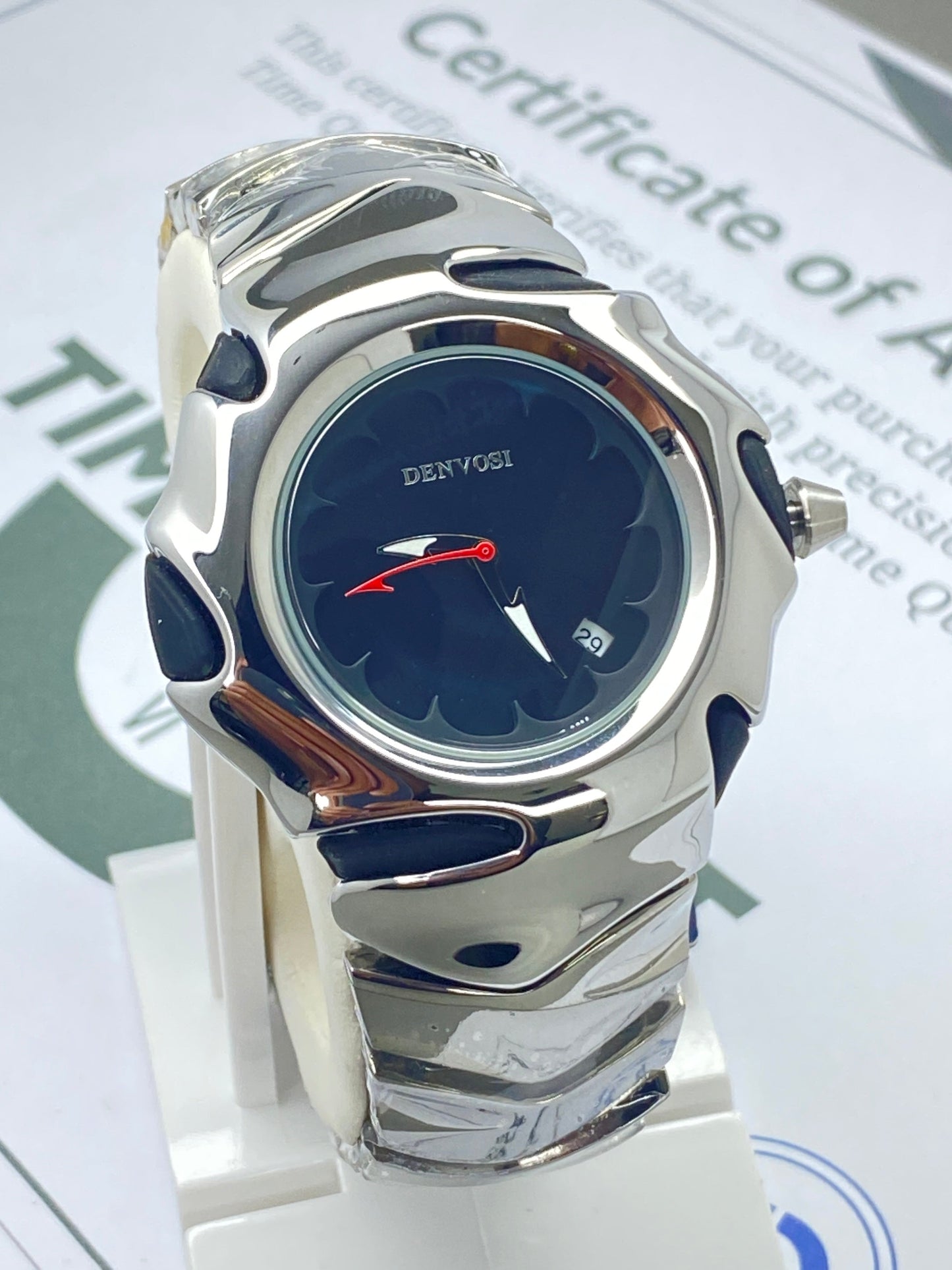 DENVOSI Round Dial Premium Design Chain Watch With Date Display & Butterfly Lock