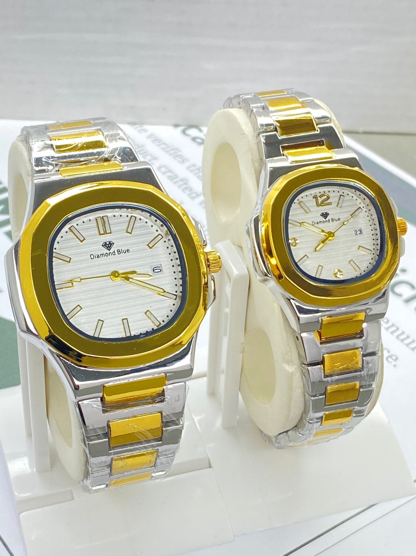 DIAMOND BLUE Analog Stainless Steel Made Couple Watch