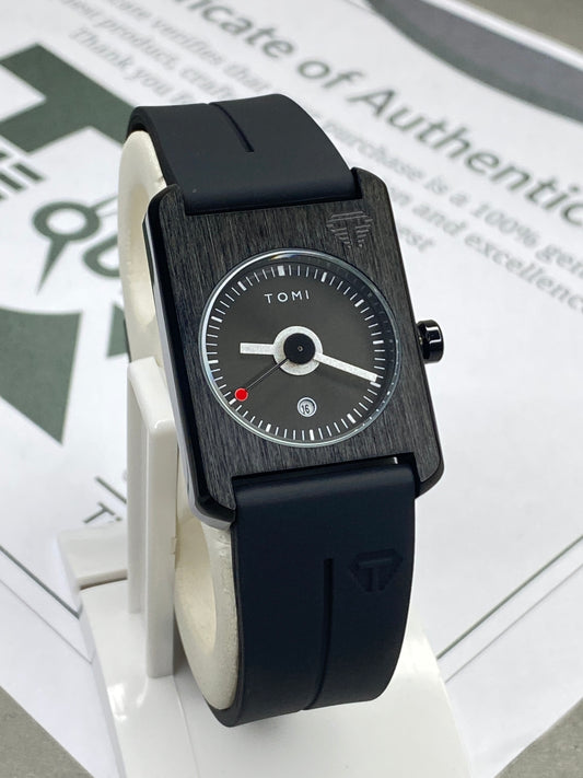 TOMI T-022 Analog Stainless Steel Case Silicone Straps Watch For Men