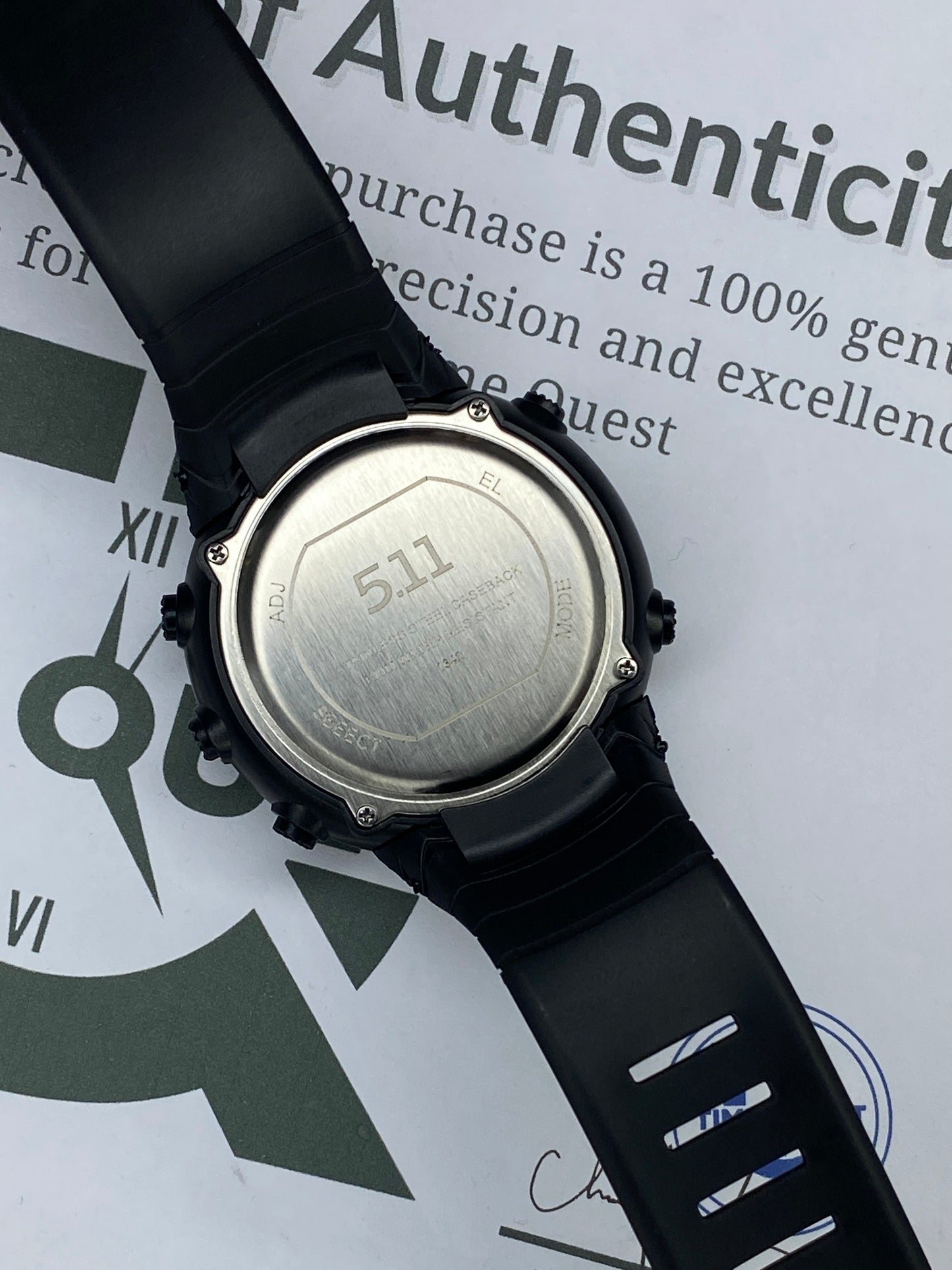 Men's Digital Display Round Dial Rotatable Bezel Multifunctional Sports Watch