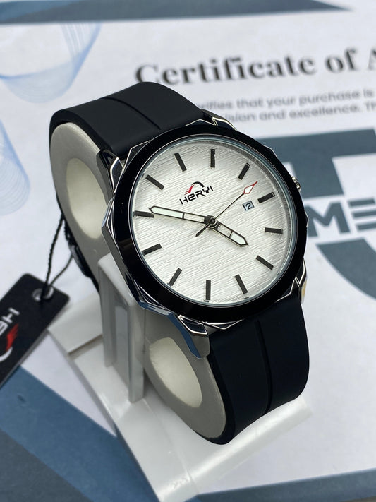 Heyri Slim Design Magnetic Lock & Silicone Straps Watch