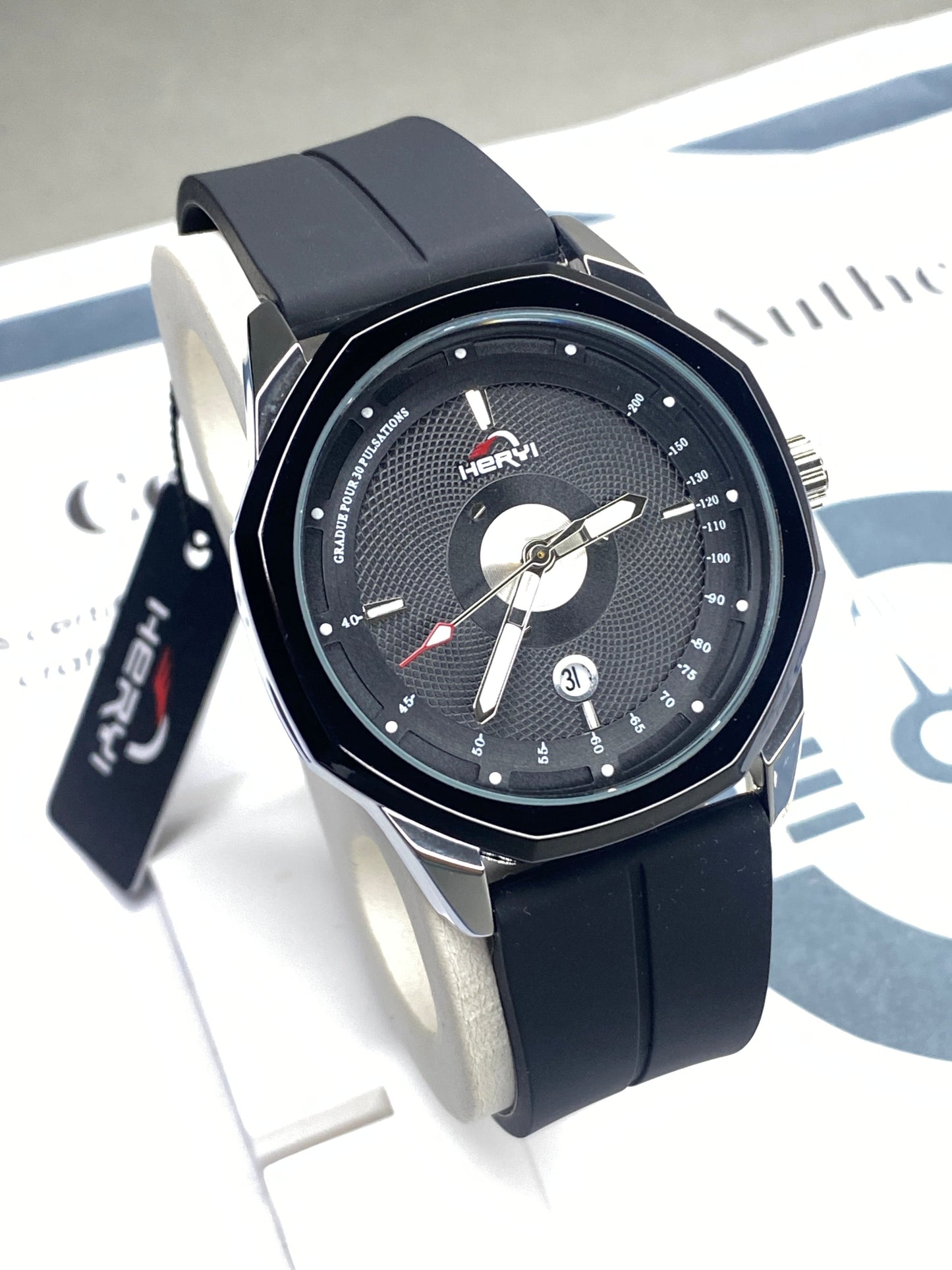 Heyri - Unique Design Magnetic Lock & Silicone Straps Watch