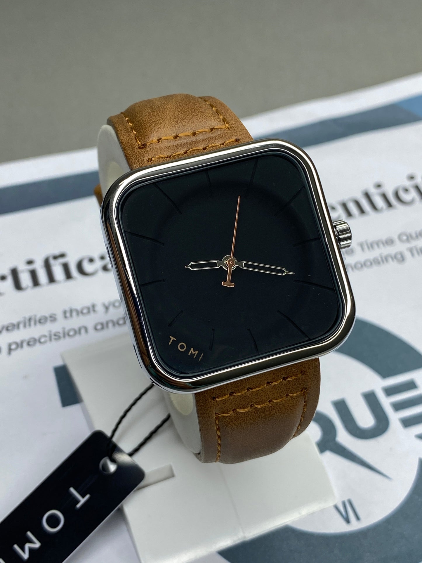 Tomi T-093 Square Design Straps Watch