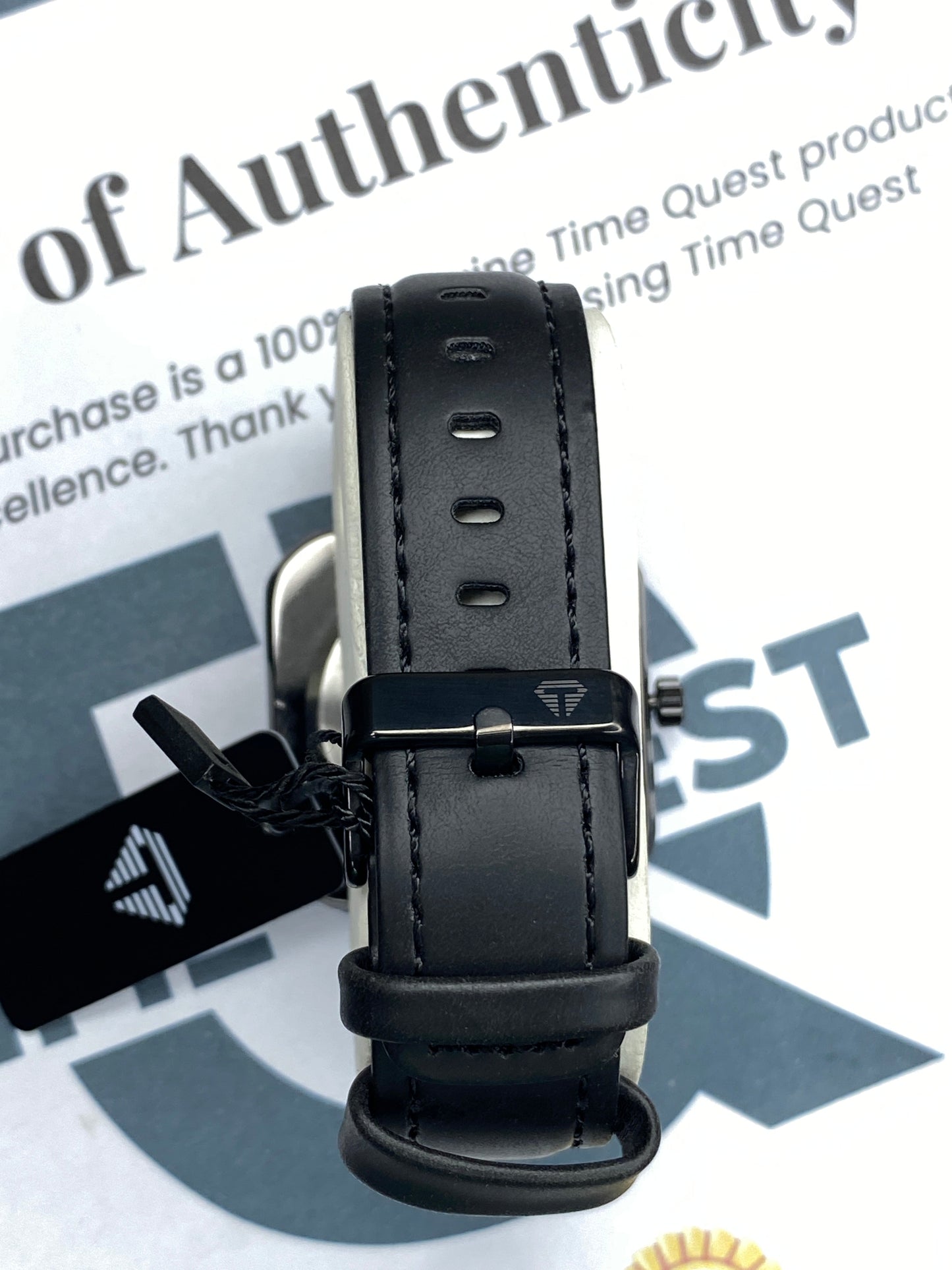 Tomi T-093 Square Design Straps Watch