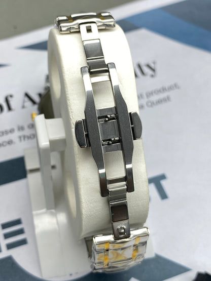 Dearno Prism Design Luxury Chain Watch For Men