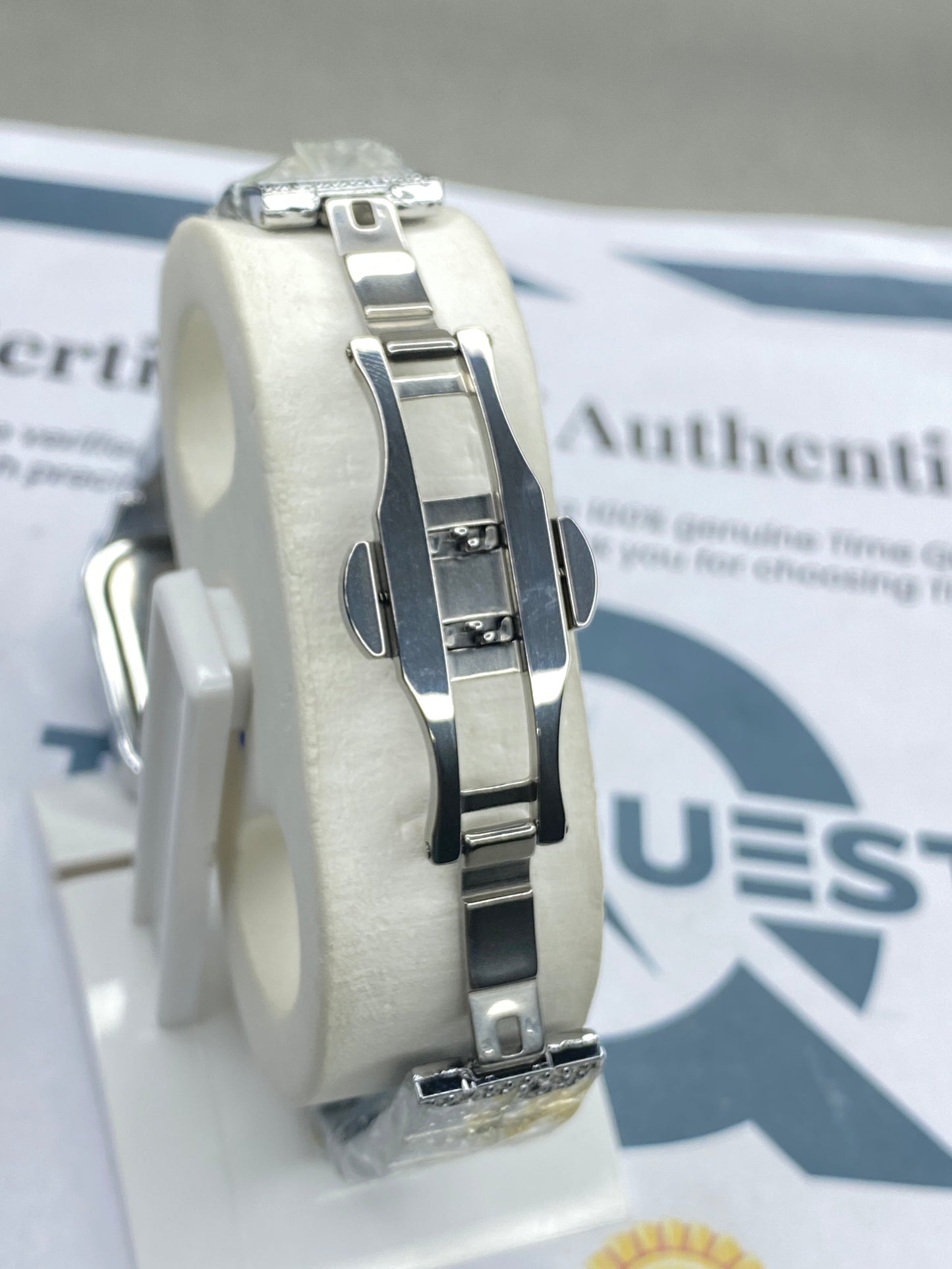 Luxury Cartier - Ladies Watch With Butterfly Master Lock