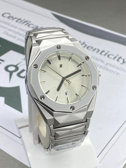 Hublot Geneve Chain Watch For Men With Date Display and Butterfly Lock