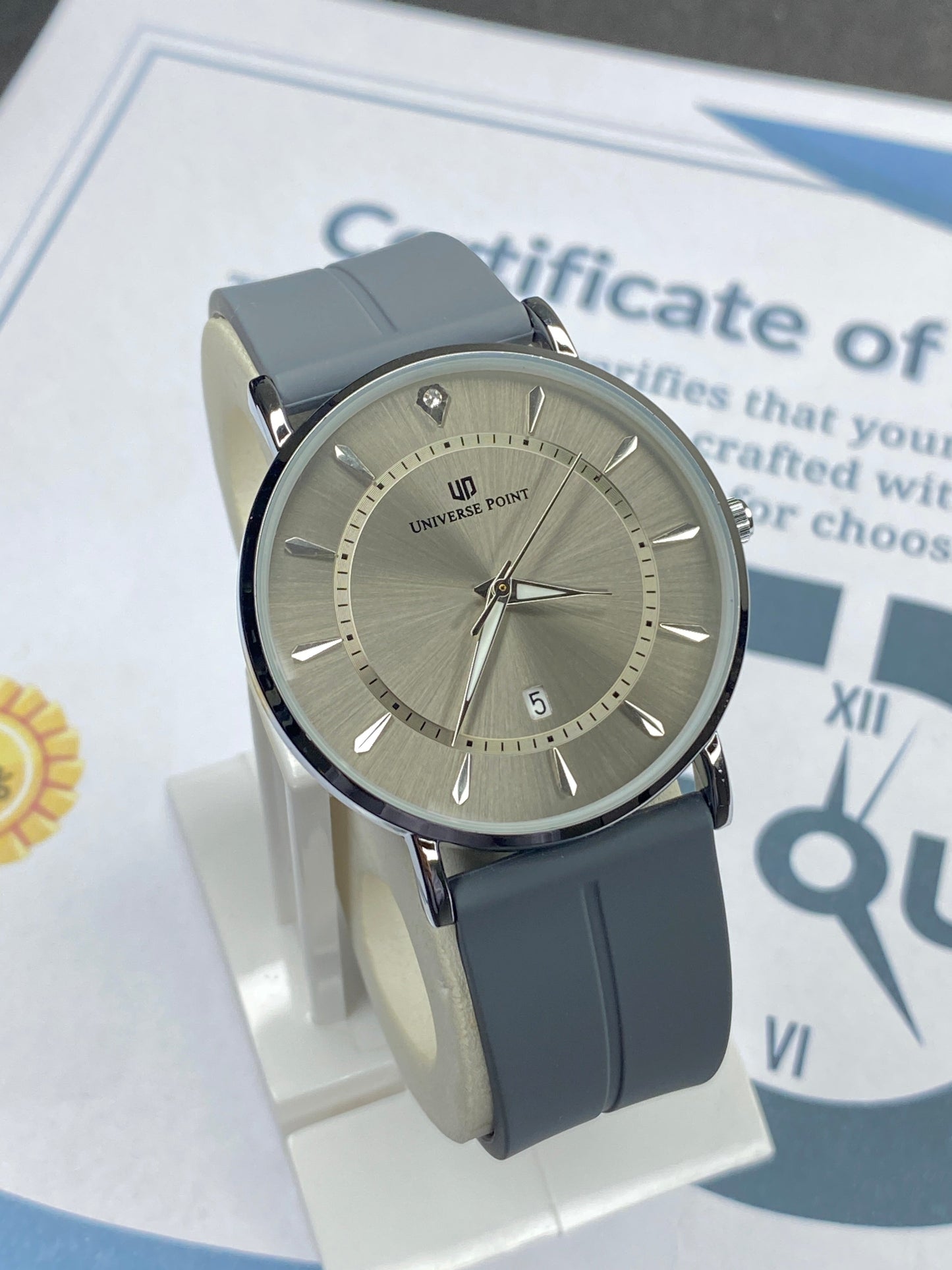 Universe Point Magnetic Lock & Silicone Straps Watch