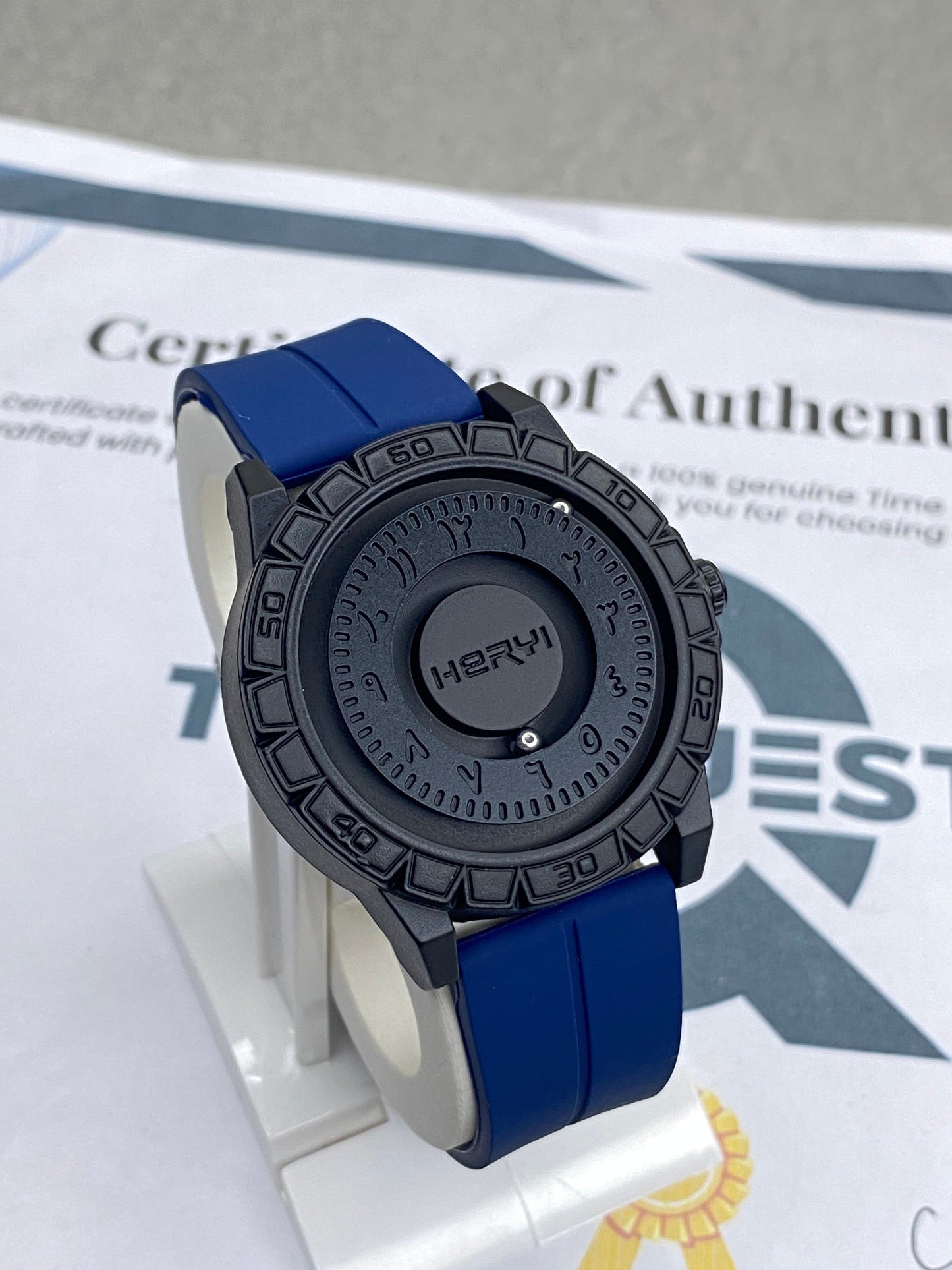 HERYI Revolutionary Bearing Watch With Magnetic Lock & Silicone Rubber Straps