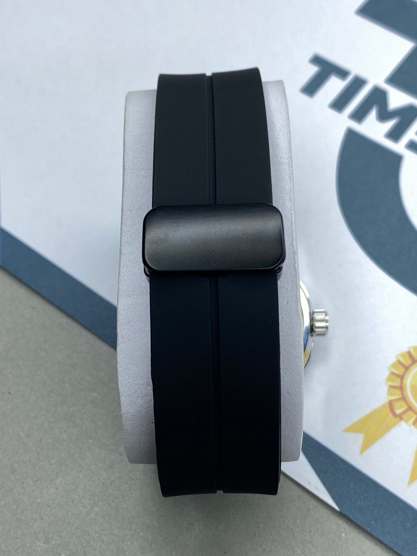 Universe Point Silicone Rubber Strap With Magnetic Master Lock