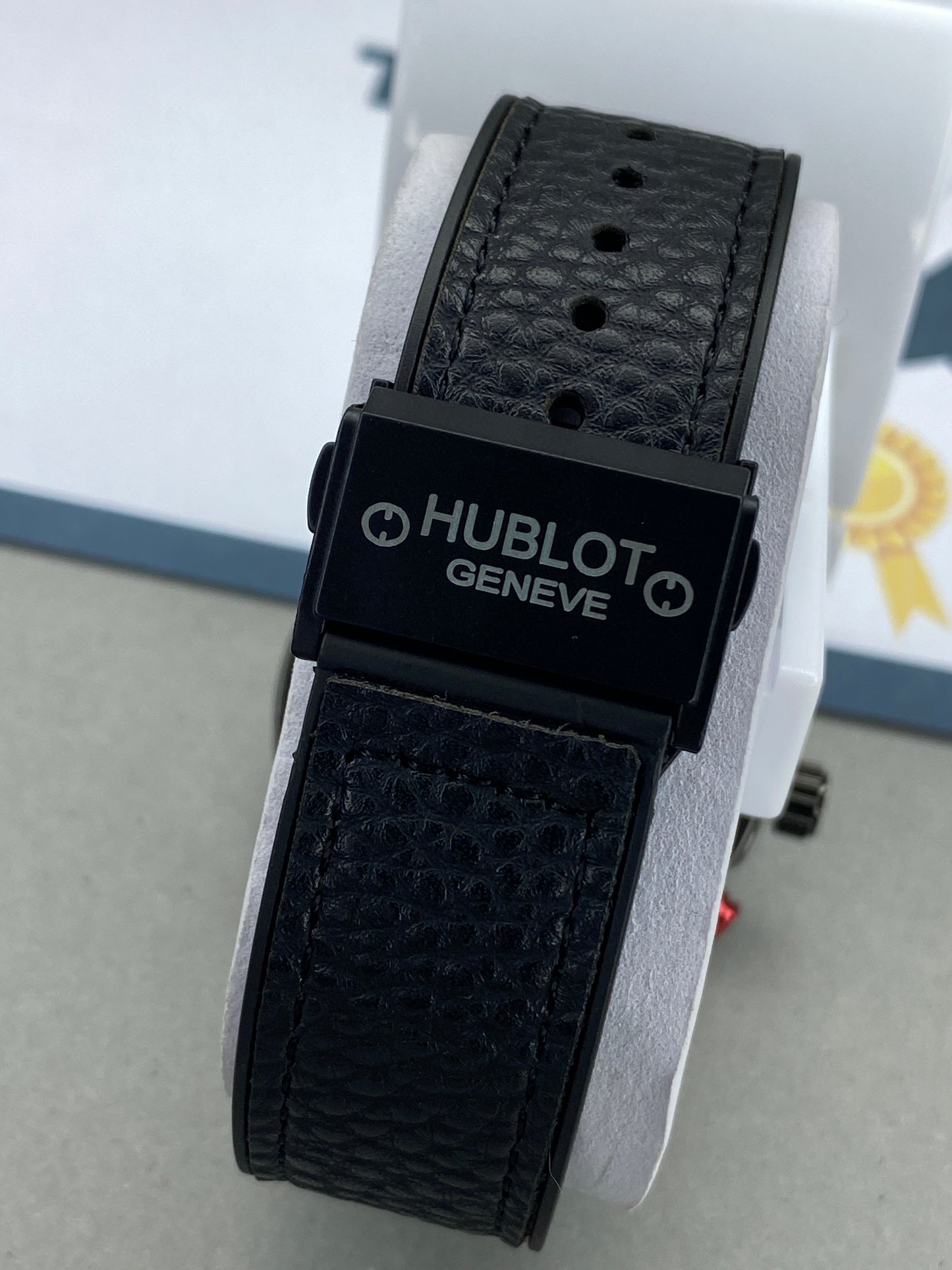 Hub Gevene Master Lock Leather Strap watch