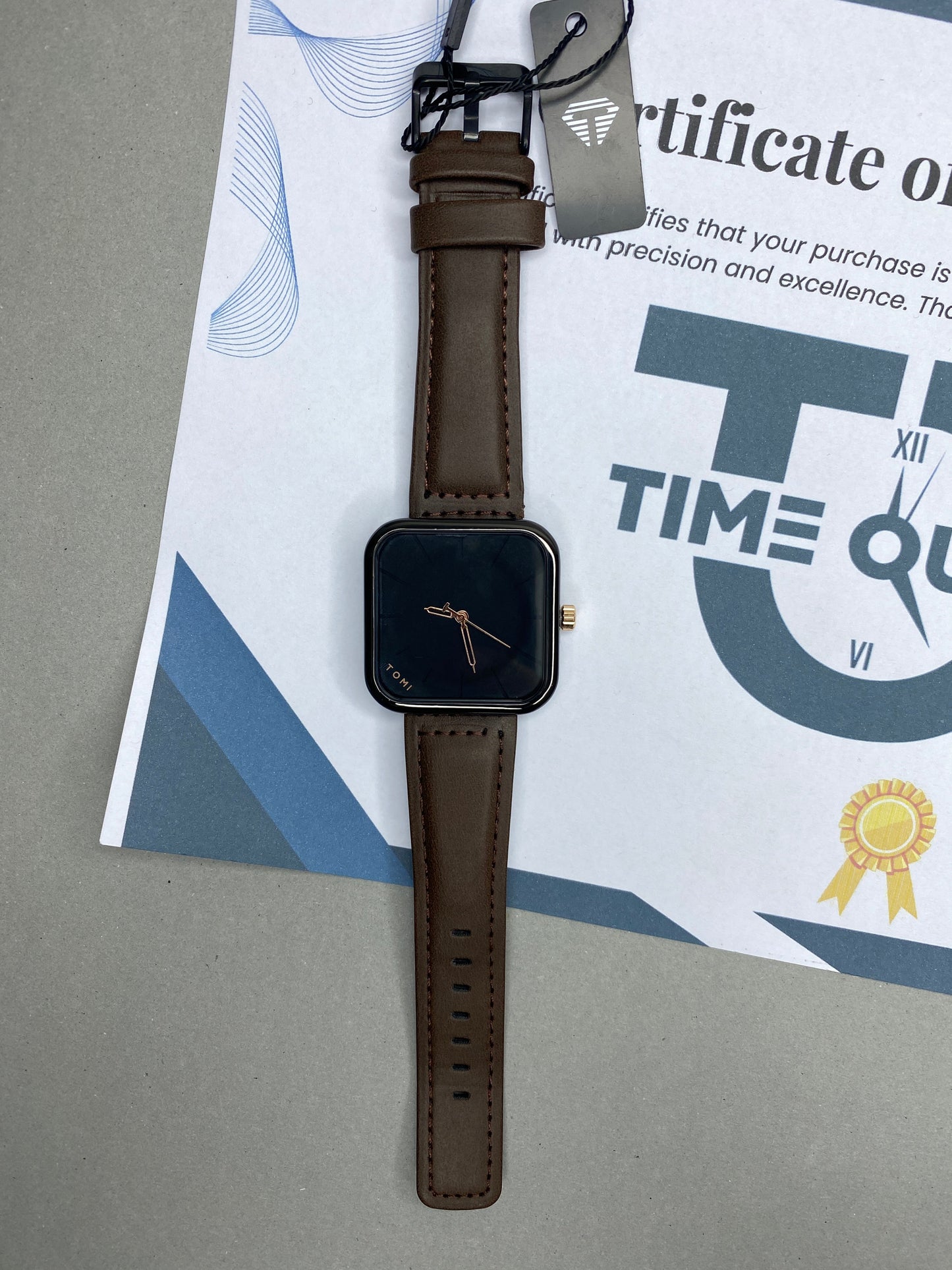 Tomi T-093 Square Design Straps Watch