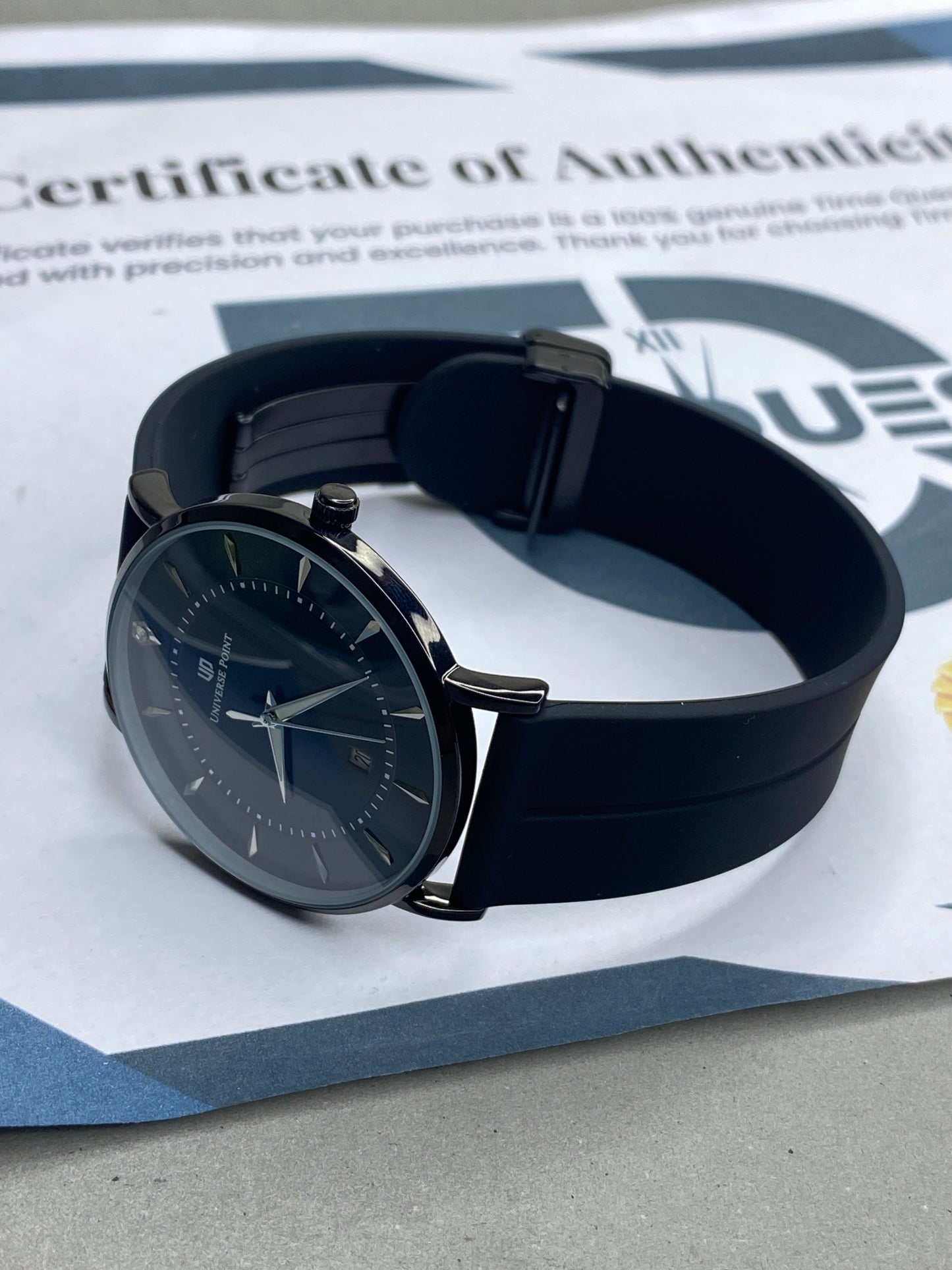 Universe Point Magnetic Master Lock & Silicone Straps Watch