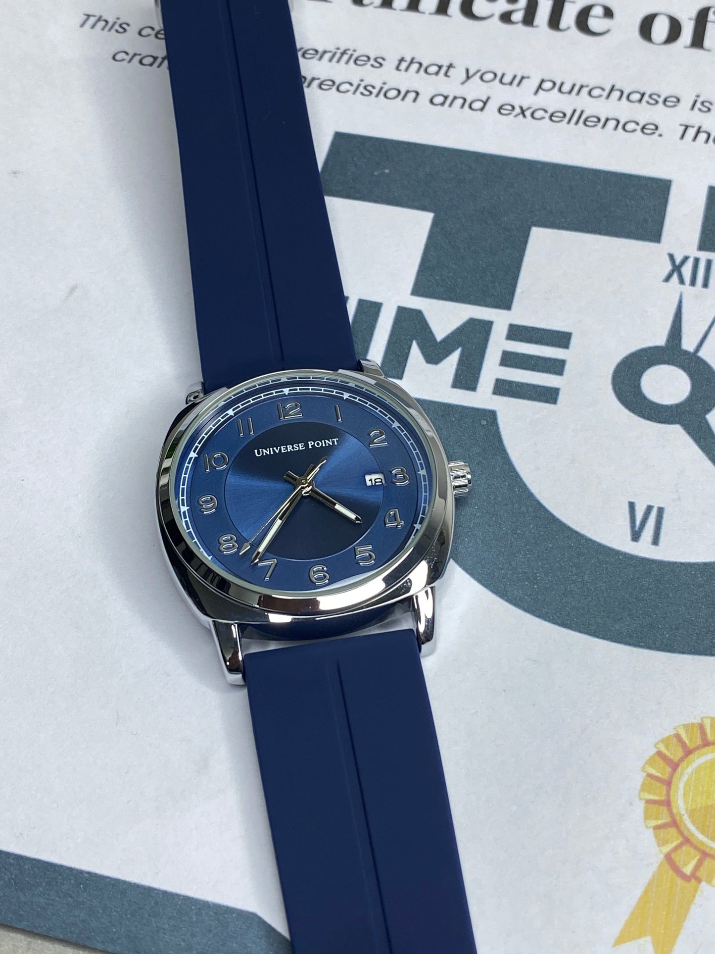 Universe Point Magnetic Lock & Silicone Straps Watch
