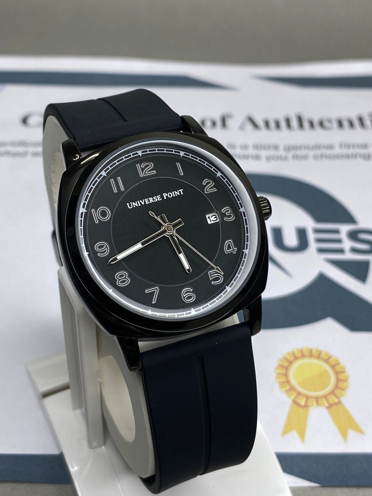 Universe Point Magnetic Lock & Silicone Straps Watch